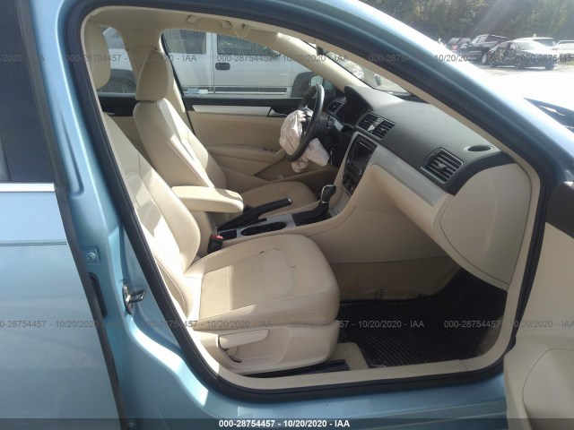 Photo 4 VIN: 1VWBN7A31DC016981 - VOLKSWAGEN PASSAT 