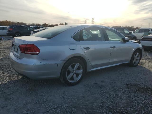 Photo 2 VIN: 1VWBN7A31DC072015 - VOLKSWAGEN PASSAT 