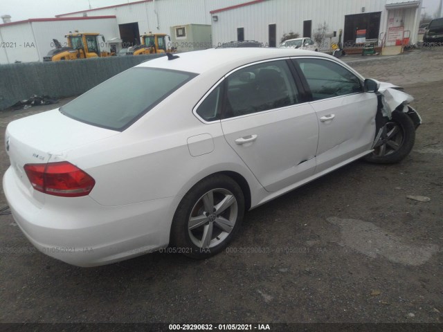 Photo 3 VIN: 1VWBN7A31DC102677 - VOLKSWAGEN PASSAT 