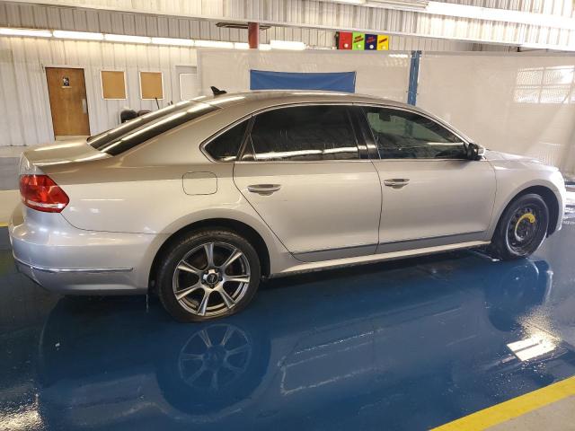 Photo 2 VIN: 1VWBN7A31EC069648 - VOLKSWAGEN PASSAT SE 