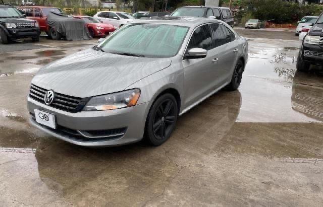 Photo 1 VIN: 1VWBN7A31EC096736 - VOLKSWAGEN PASSAT 