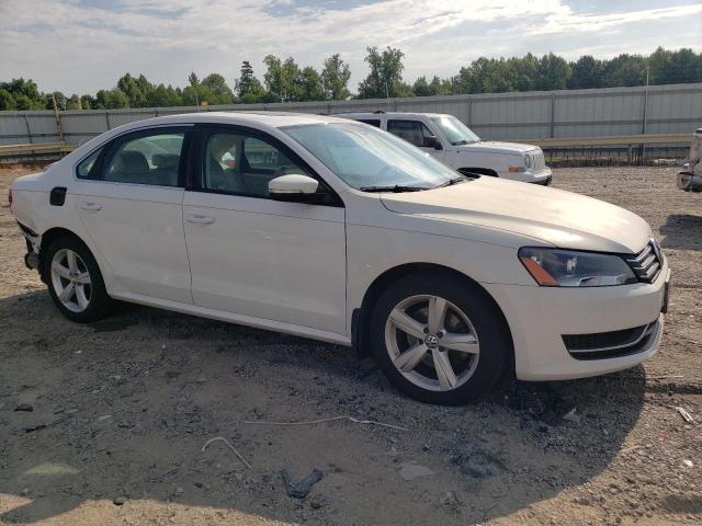 Photo 3 VIN: 1VWBN7A32DC072038 - VOLKSWAGEN PASSAT 