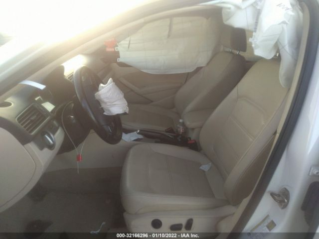 Photo 4 VIN: 1VWBN7A32EC013010 - VOLKSWAGEN PASSAT 