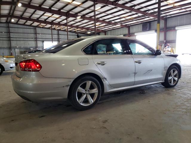 Photo 2 VIN: 1VWBN7A33DC054342 - VOLKSWAGEN PASSAT 