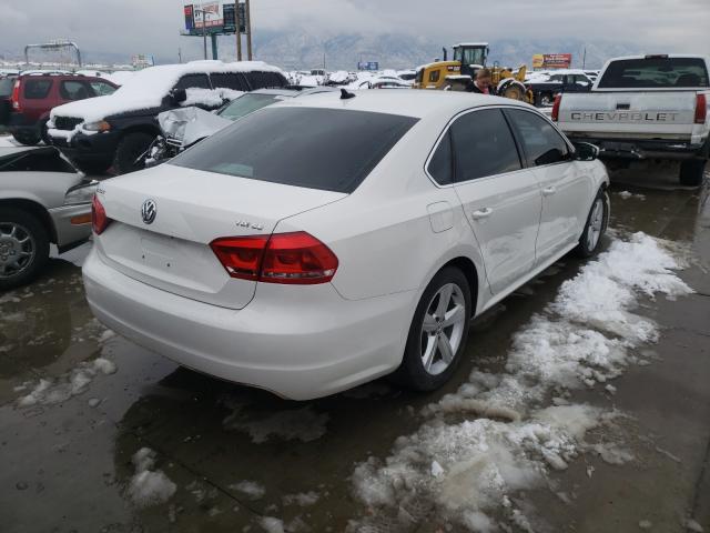 Photo 3 VIN: 1VWBN7A33DC054552 - VOLKSWAGEN PASSAT 