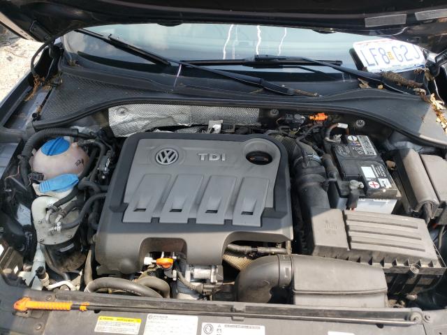 Photo 6 VIN: 1VWBN7A33DC073800 - VOLKSWAGEN PASSAT 