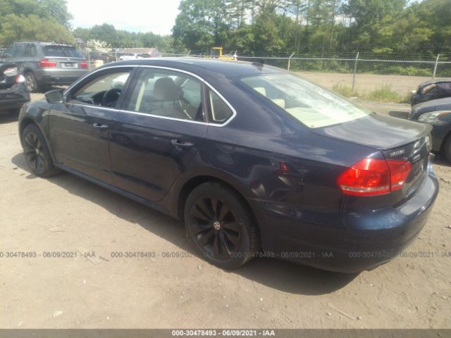 Photo 2 VIN: 1VWBN7A33DC077586 - VOLKSWAGEN PASSAT 