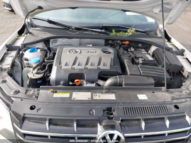 Photo 9 VIN: 1VWBN7A33DC088930 - VOLKSWAGEN PASSAT 