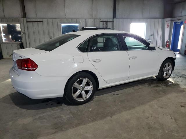 Photo 2 VIN: 1VWBN7A33DC110960 - VOLKSWAGEN PASSAT SE 