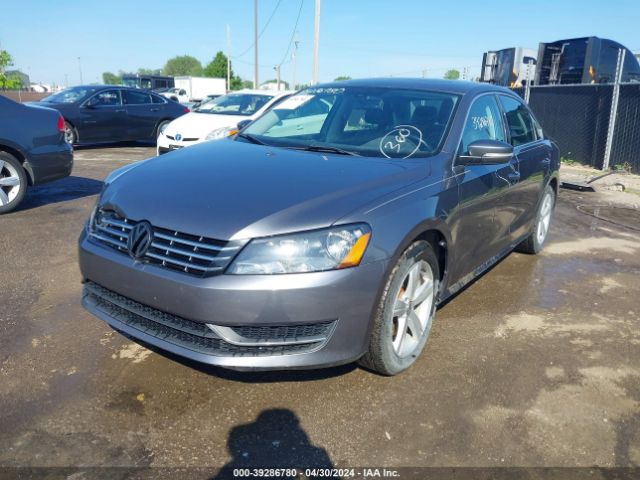 Photo 1 VIN: 1VWBN7A33DC146051 - VOLKSWAGEN PASSAT 