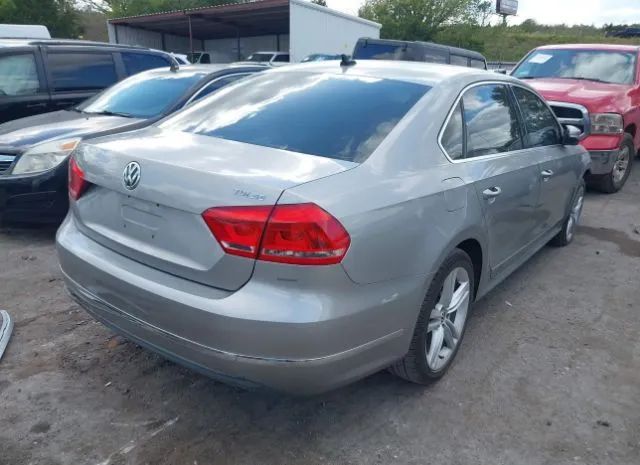 Photo 3 VIN: 1VWBN7A34DC002458 - VOLKSWAGEN PASSAT 