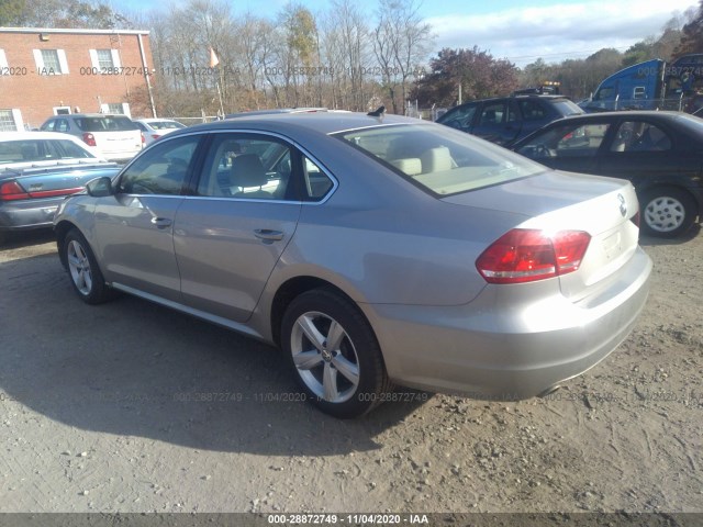 Photo 2 VIN: 1VWBN7A34DC063177 - VOLKSWAGEN PASSAT 