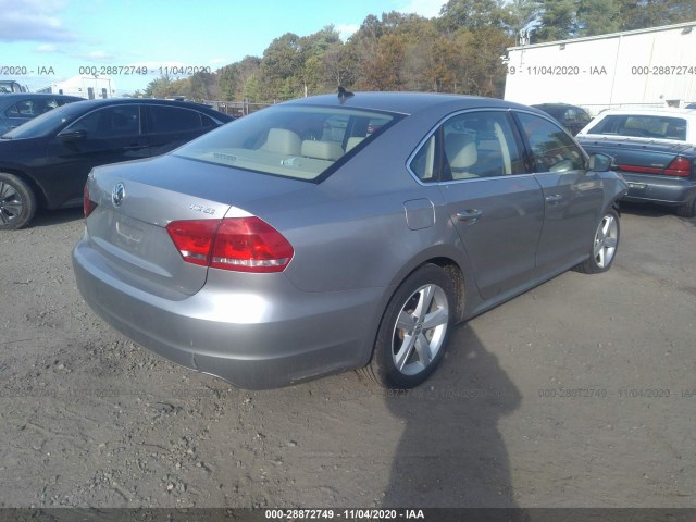 Photo 3 VIN: 1VWBN7A34DC063177 - VOLKSWAGEN PASSAT 