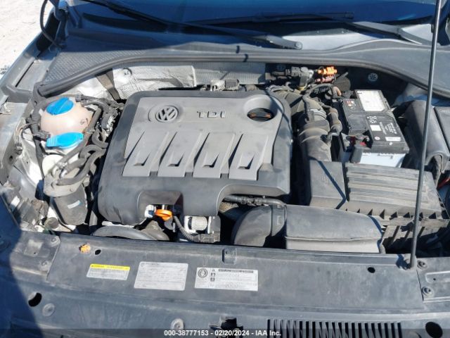 Photo 9 VIN: 1VWBN7A34DC074437 - VOLKSWAGEN PASSAT 