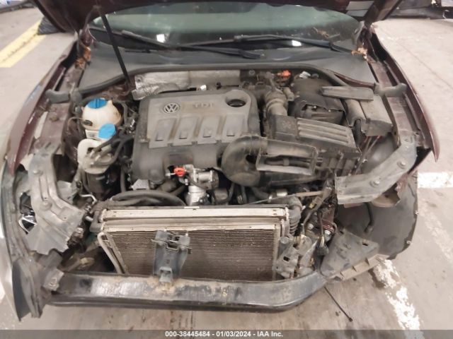 Photo 9 VIN: 1VWBN7A34EC011243 - VOLKSWAGEN PASSAT 