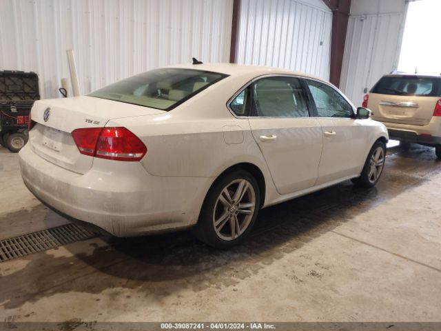 Photo 3 VIN: 1VWBN7A35EC071094 - VOLKSWAGEN PASSAT 