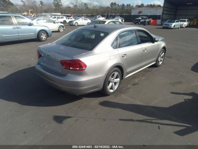 Photo 3 VIN: 1VWBN7A36CC060537 - VOLKSWAGEN PASSAT 