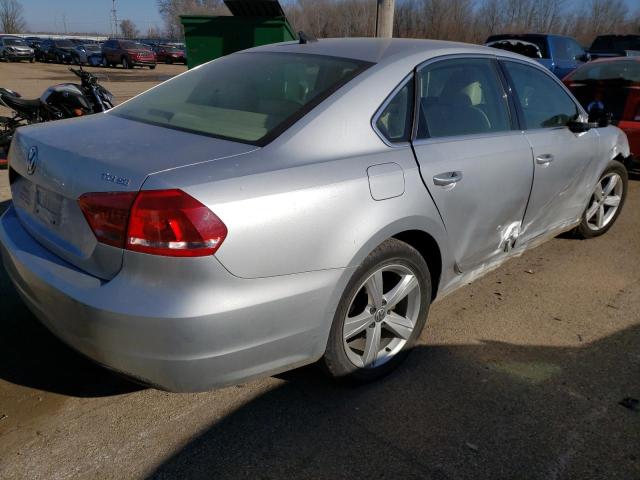 Photo 3 VIN: 1VWBN7A36DC070891 - VOLKSWAGEN PASSAT 