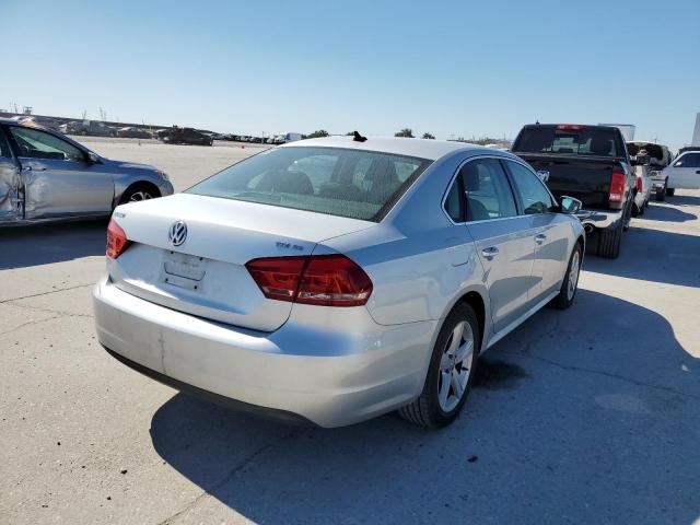 Photo 3 VIN: 1VWBN7A36DC122360 - VOLKSWAGEN PASSAT 