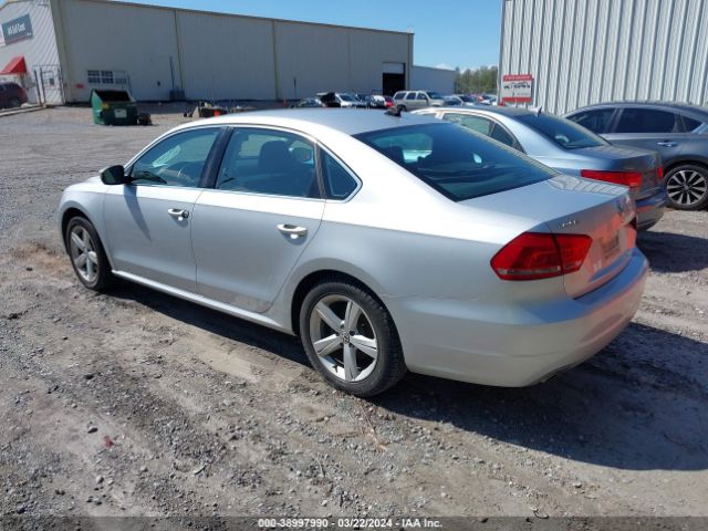 Photo 2 VIN: 1VWBN7A37DC010926 - VOLKSWAGEN PASSAT 