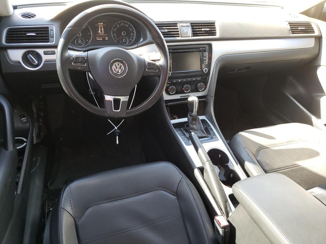 Photo 7 VIN: 1VWBN7A37DC036572 - VOLKSWAGEN PASSAT 