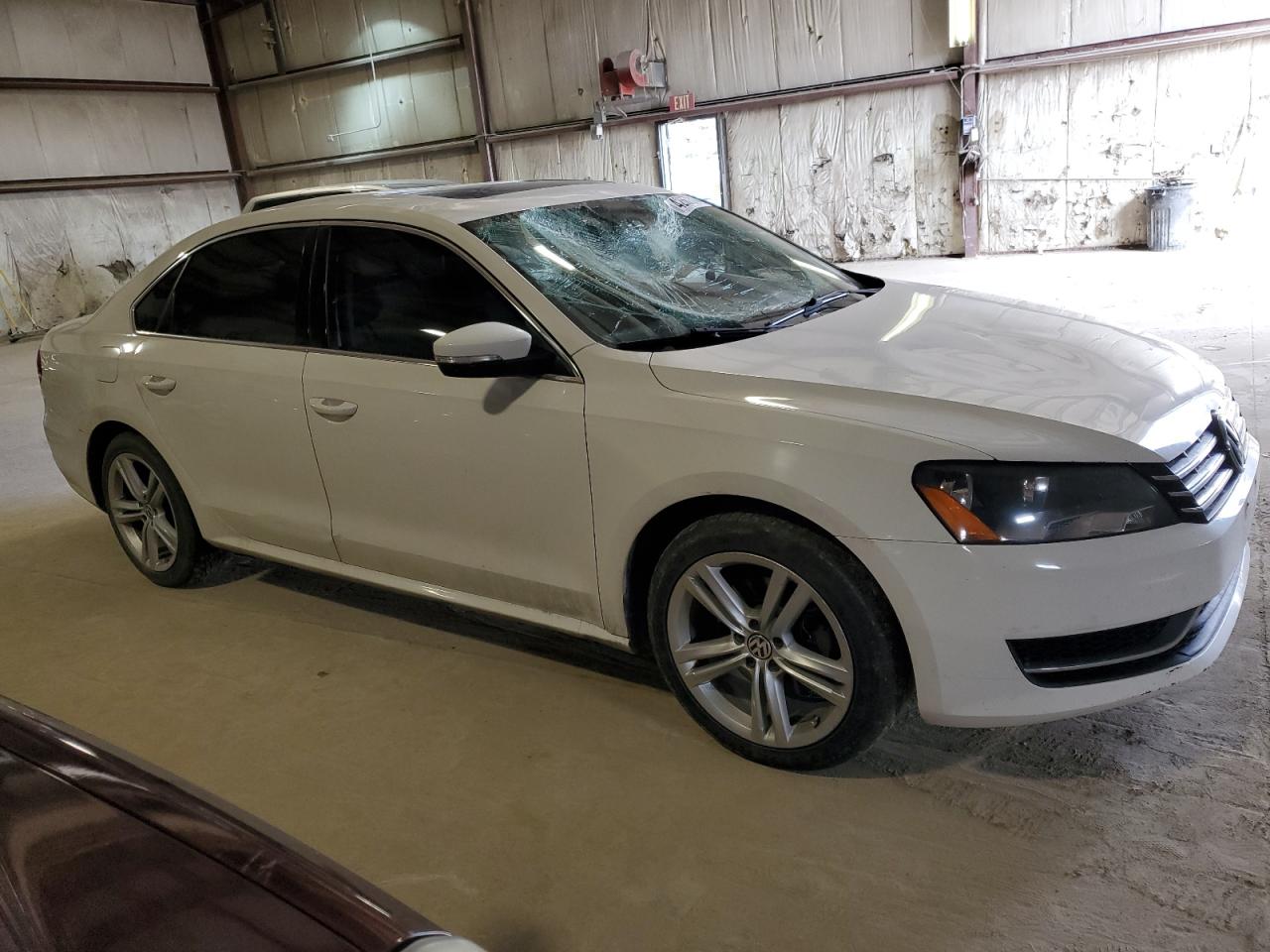 Photo 3 VIN: 1VWBN7A38EC111829 - VOLKSWAGEN PASSAT 