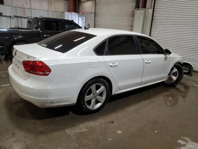 Photo 2 VIN: 1VWBN7A39CC093757 - VOLKSWAGEN PASSAT 