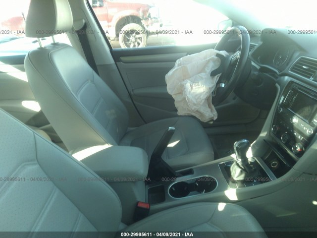 Photo 4 VIN: 1VWBN7A39EC095379 - VOLKSWAGEN PASSAT 