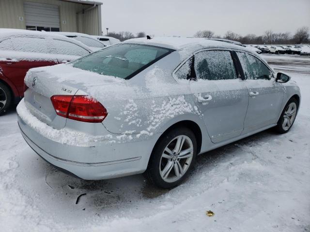 Photo 2 VIN: 1VWBN7A3XCC053851 - VOLKSWAGEN PASSAT 