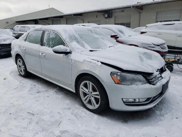 Photo 3 VIN: 1VWBN7A3XCC053851 - VOLKSWAGEN PASSAT 