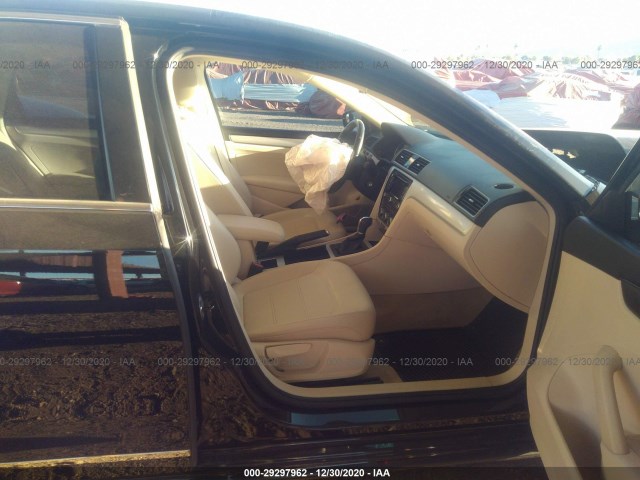 Photo 4 VIN: 1VWBN7A3XCC059438 - VOLKSWAGEN PASSAT 