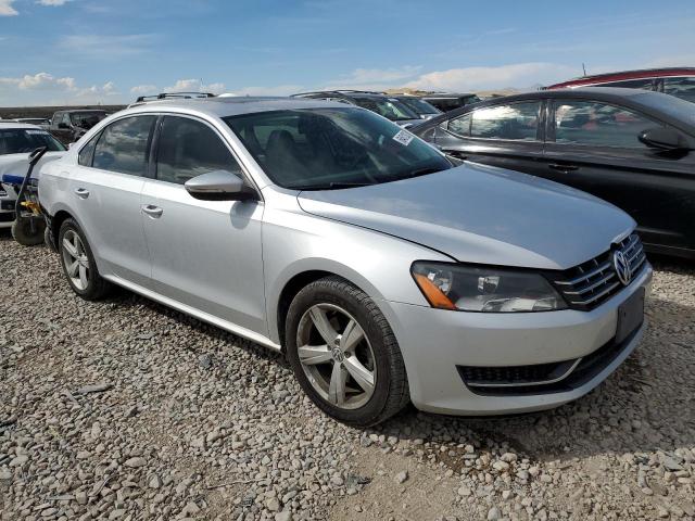 Photo 3 VIN: 1VWBN7A3XCC066616 - VOLKSWAGEN PASSAT 