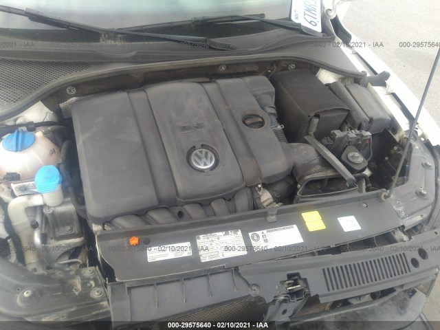 Photo 9 VIN: 1VWBP7A30CC019556 - VOLKSWAGEN PASSAT 