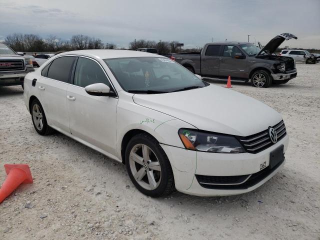 Photo 3 VIN: 1VWBP7A30CC020304 - VOLKSWAGEN PASSAT 