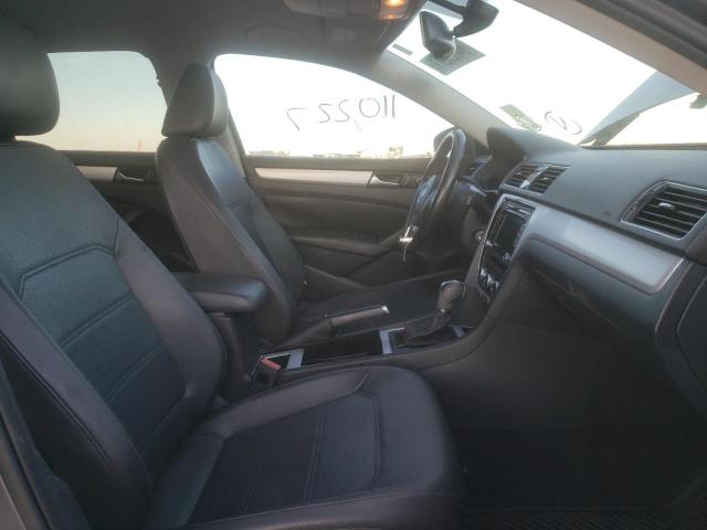 Photo 4 VIN: 1VWBP7A30CC049415 - VOLKSWAGEN PASSAT 