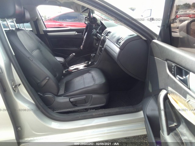 Photo 4 VIN: 1VWBP7A30DC071786 - VOLKSWAGEN PASSAT 