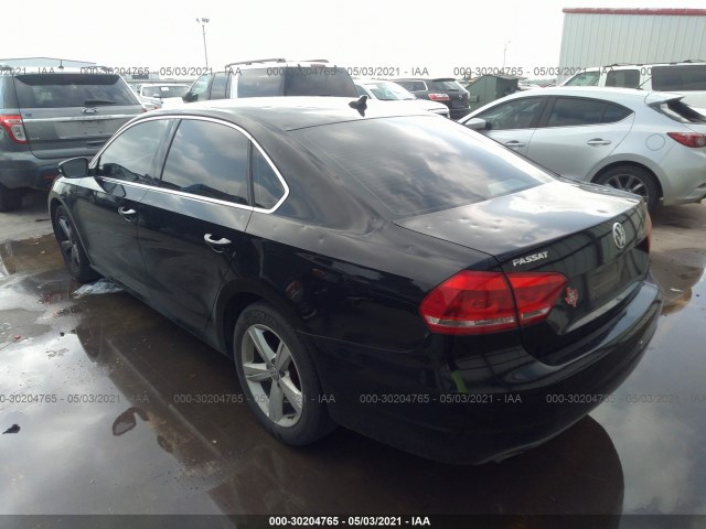 Photo 2 VIN: 1VWBP7A30DC082982 - VOLKSWAGEN PASSAT 