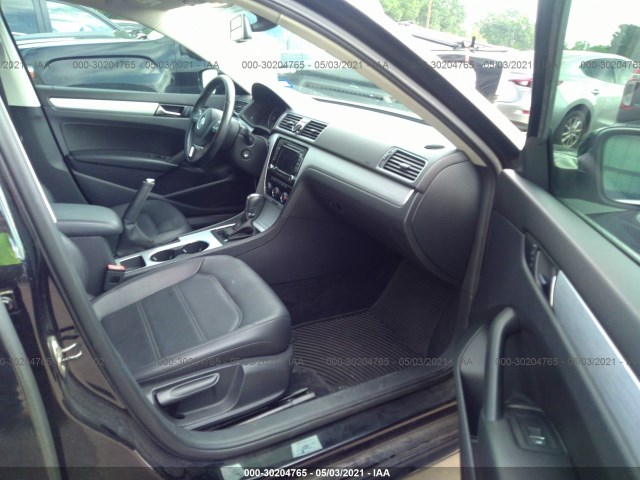 Photo 4 VIN: 1VWBP7A30DC082982 - VOLKSWAGEN PASSAT 