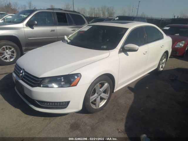 Photo 1 VIN: 1VWBP7A30DC123546 - VOLKSWAGEN PASSAT 