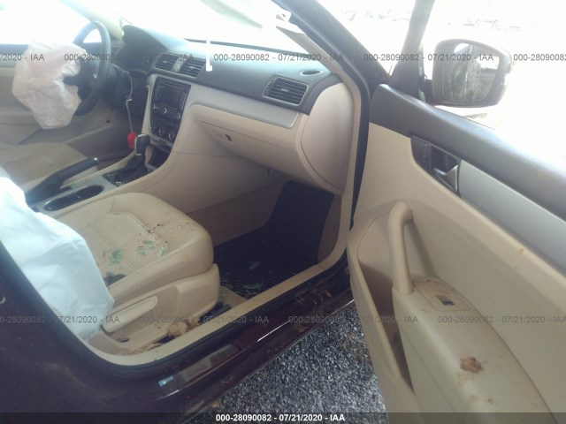 Photo 4 VIN: 1VWBP7A30DC138080 - VOLKSWAGEN PASSAT 