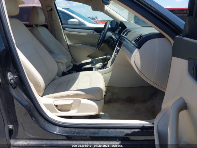 Photo 4 VIN: 1VWBP7A31CC010509 - VOLKSWAGEN PASSAT 