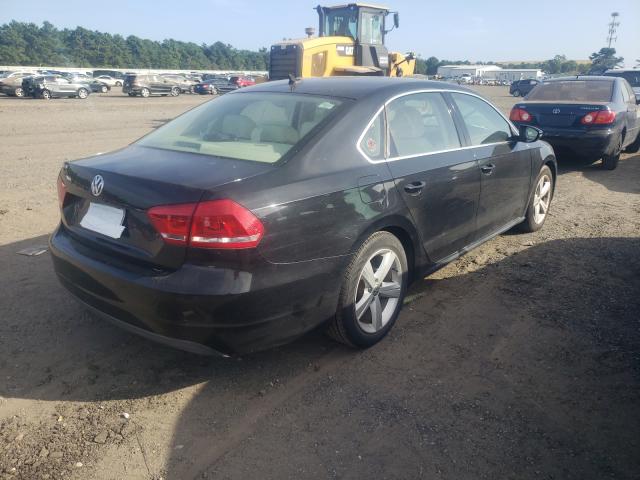 Photo 3 VIN: 1VWBP7A31CC017105 - VOLKSWAGEN PASSAT 