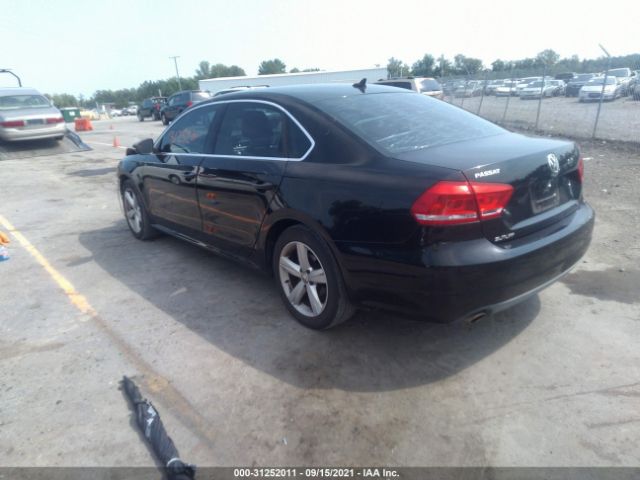 Photo 2 VIN: 1VWBP7A31CC021381 - VOLKSWAGEN PASSAT 