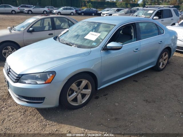 Photo 1 VIN: 1VWBP7A31CC026547 - VOLKSWAGEN PASSAT 