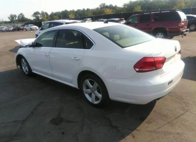 Photo 2 VIN: 1VWBP7A31CC065106 - VOLKSWAGEN PASSAT 