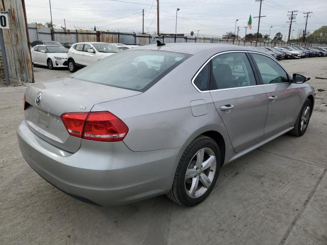 Photo 2 VIN: 1VWBP7A31CC084920 - VOLKSWAGEN PASSAT 