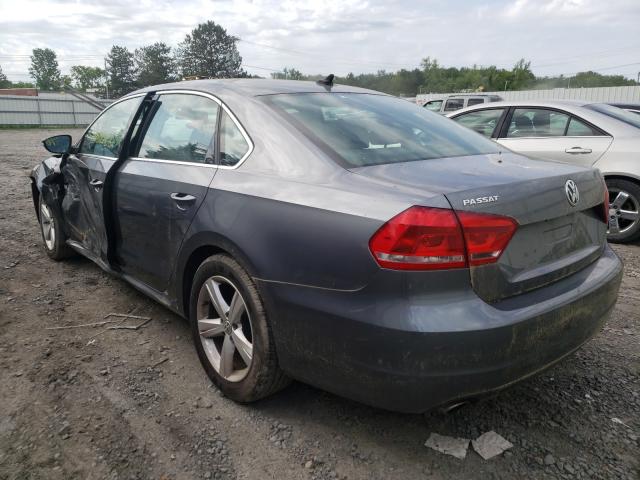 Photo 2 VIN: 1VWBP7A31CC100999 - VOLKSWAGEN PASSAT 