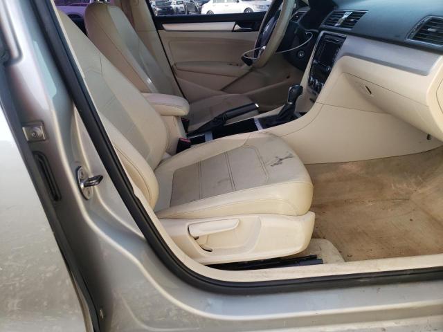 Photo 4 VIN: 1VWBP7A31CC108343 - VOLKSWAGEN PASSAT 