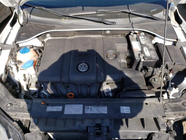 Photo 6 VIN: 1VWBP7A31DC047688 - VOLKSWAGEN PASSAT 