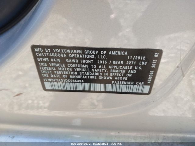 Photo 8 VIN: 1VWBP7A31DC065494 - VOLKSWAGEN PASSAT 